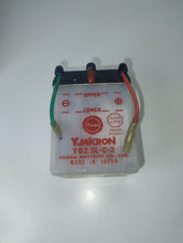 Carica l&#39;immagine nel visualizzatore di Gallery, BATTERIA YUASA YB2.5L-C-2 (12V 2,5Ah CON ACIDO)